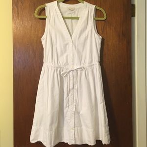 White seersucker Gap dress w/ pockets sz 0